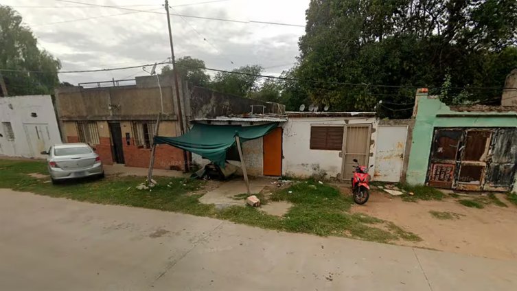 Asesinan a una mujer con pedido de captura dentro de una casa de barrio República de la Sexta